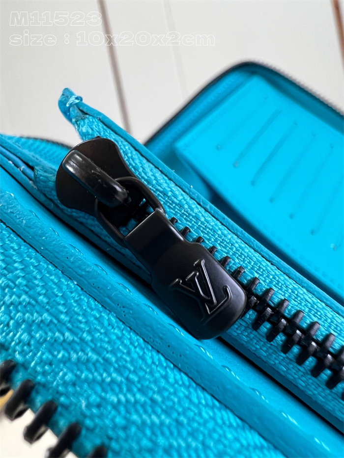 LOUIS VUITTON 루이비통 지피 버티칼 모노그램 장지갑 M11523 2024/신상