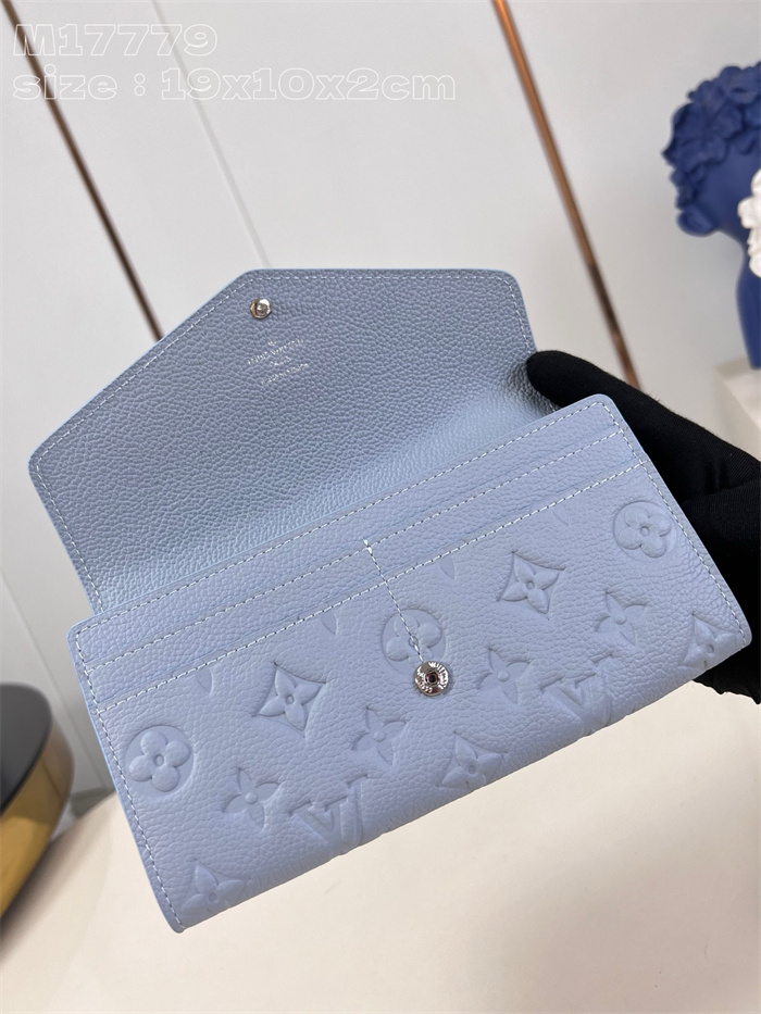 LOUIS VUITTON 루이비통 장지갑 M17779 2024/신상
