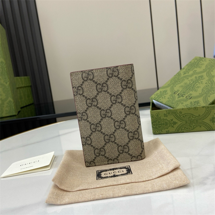 GUCCI 구찌 수프림 GG 폴드 오버 카드/명함지갑 768249 2024/신상