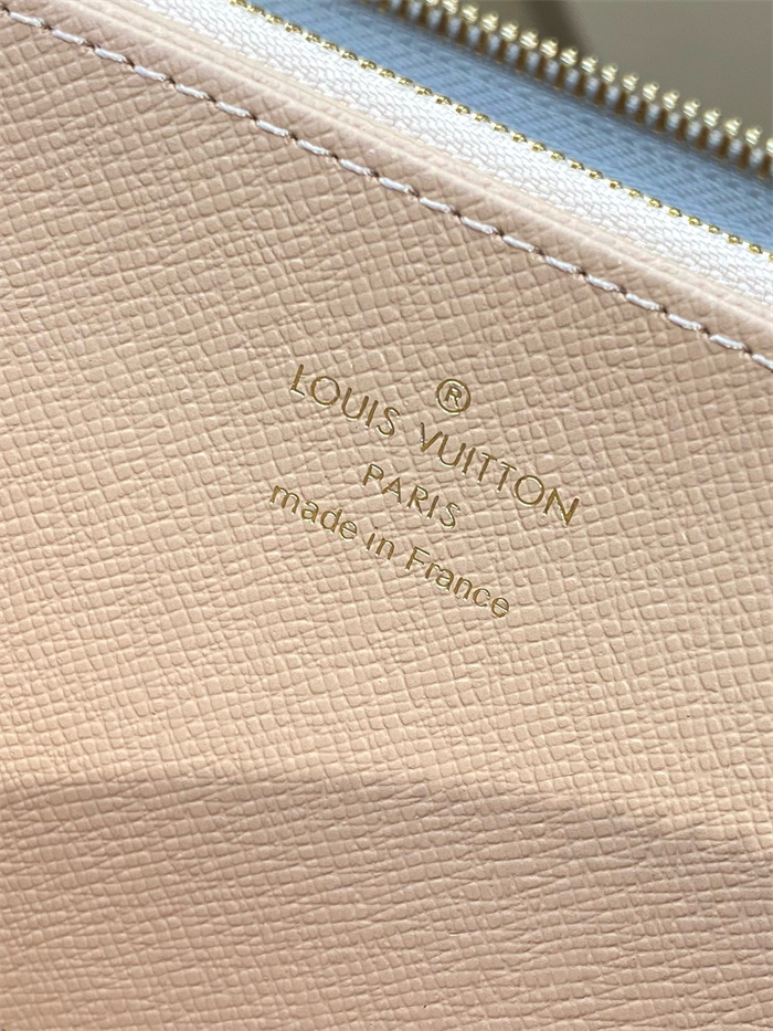 LOUIS VUITTON 루이비통 장지갑 M60017 2024/신상