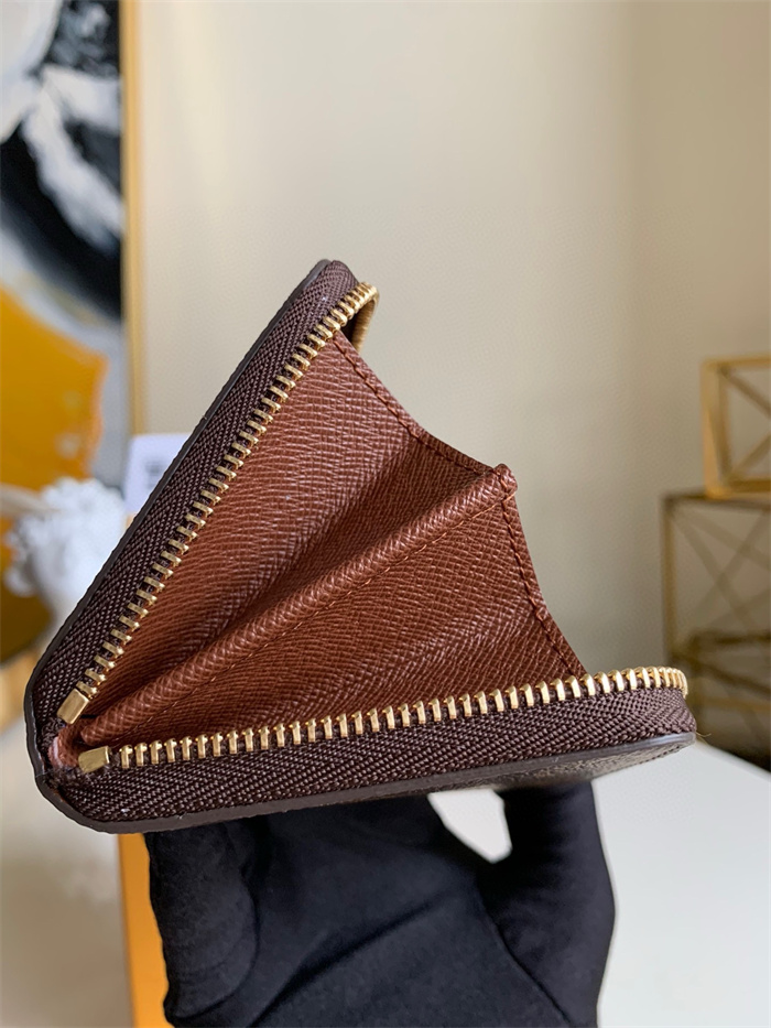 LOUIS VUITTON 루이비통 지피 카드/명함지갑 M60067 2024/신상