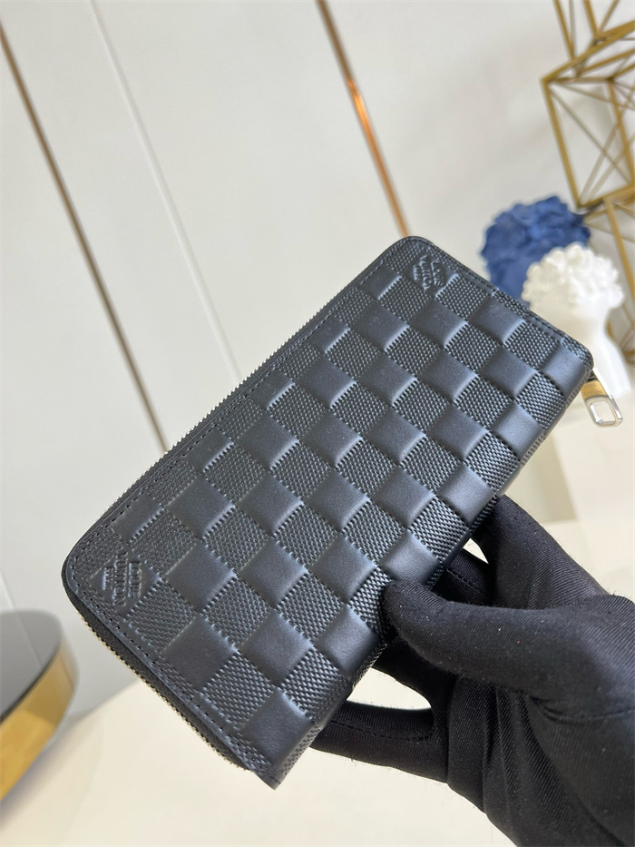 LOUIS VUITTON 루이비통 지피 장지갑 M11721 2024/신상