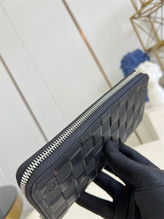 LOUIS VUITTON 루이비통 지피 장지갑 M11721 2024/신상