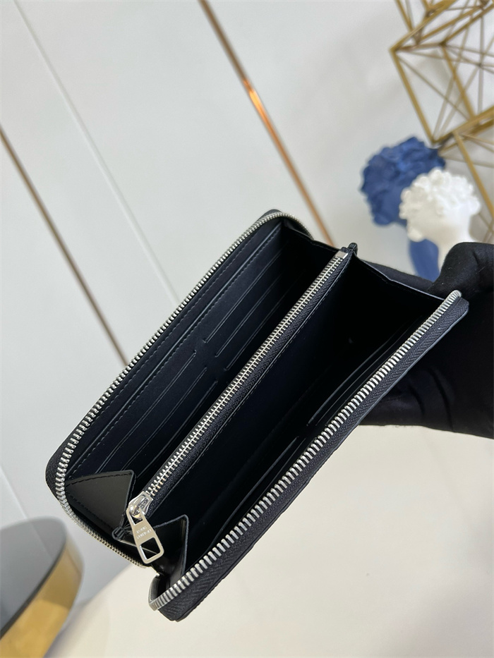 LOUIS VUITTON 루이비통 지피 장지갑 M11721 2024/신상