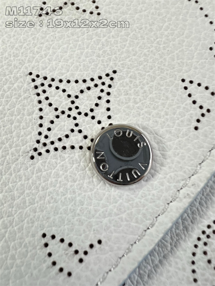 LOUIS VUITTON 루이비통 장지갑 M11746 2024/신상