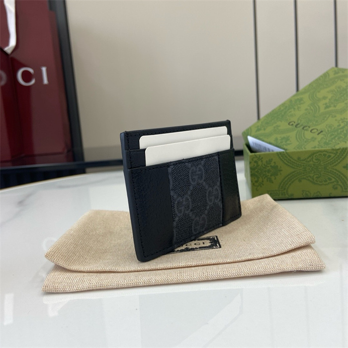 GUCCI 구찌 GG 슈프림 카드/명함지갑 795486 2024/신상