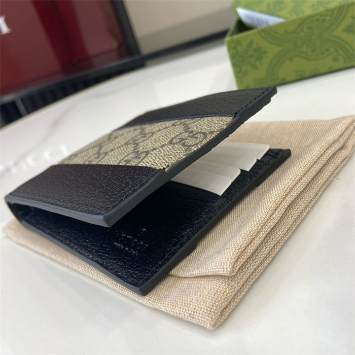 GUCCI 구찌 GG 슈프림 반지갑 795480 2024/신상