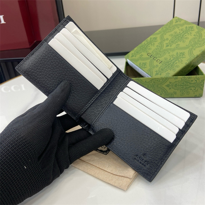 GUCCI 구찌 GG 슈프림 반지갑 795480 2024/신상