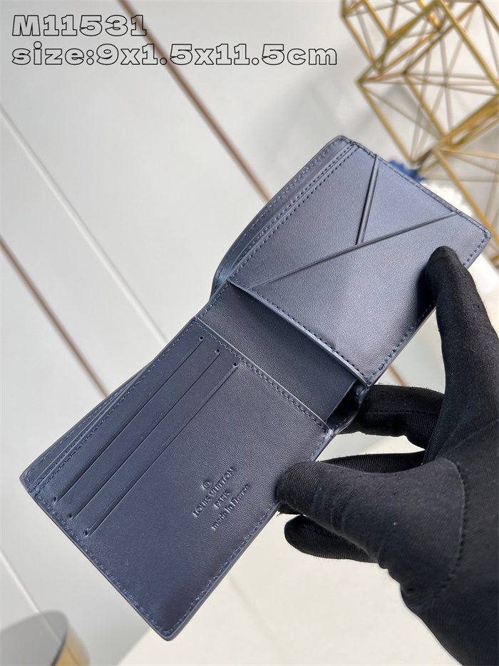 28위 LOUIS VUITTON 루이비통 멀티플 반지갑 M11531 2024/신상 2COLOR