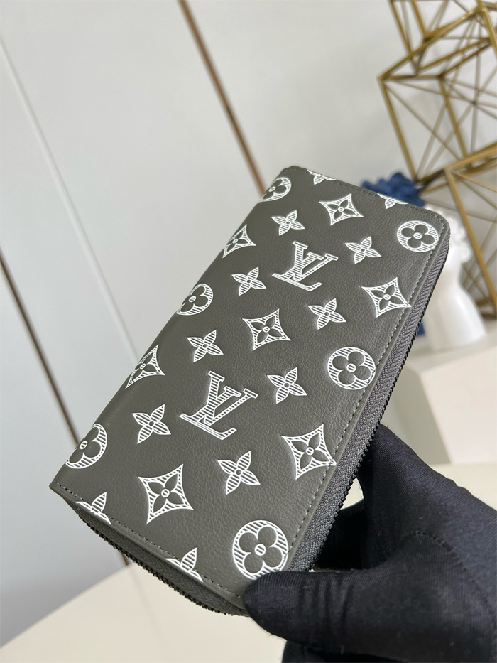 LOUIS VUITTON 루이비통 지피 장지갑 M12504 2024/신상