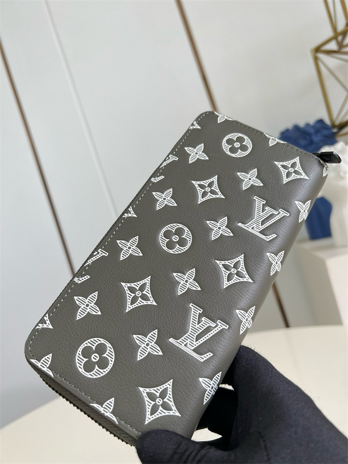 LOUIS VUITTON 루이비통 지피 장지갑 M12504 2024/신상