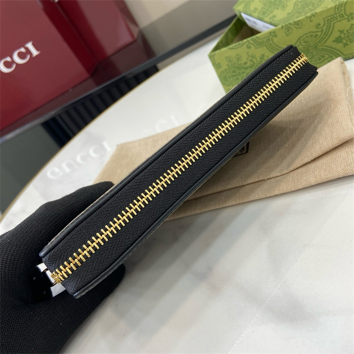 GUCCI 구찌 GG 엠블럼 장지갑 821803 2024/신상 2COLOR