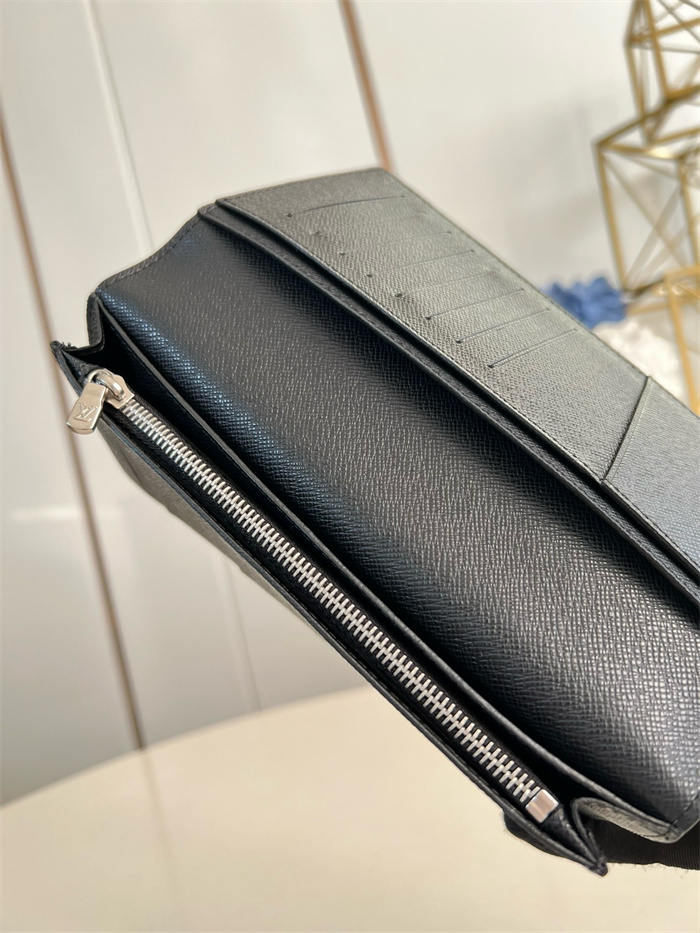 LOUIS VUITTON 루이비통 브라짜 장지갑 M66540 2024/신상