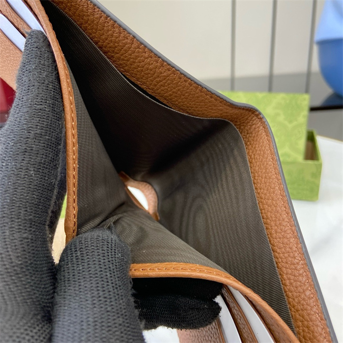 GUCCI 구찌 GG 섀도우 지갑 802019