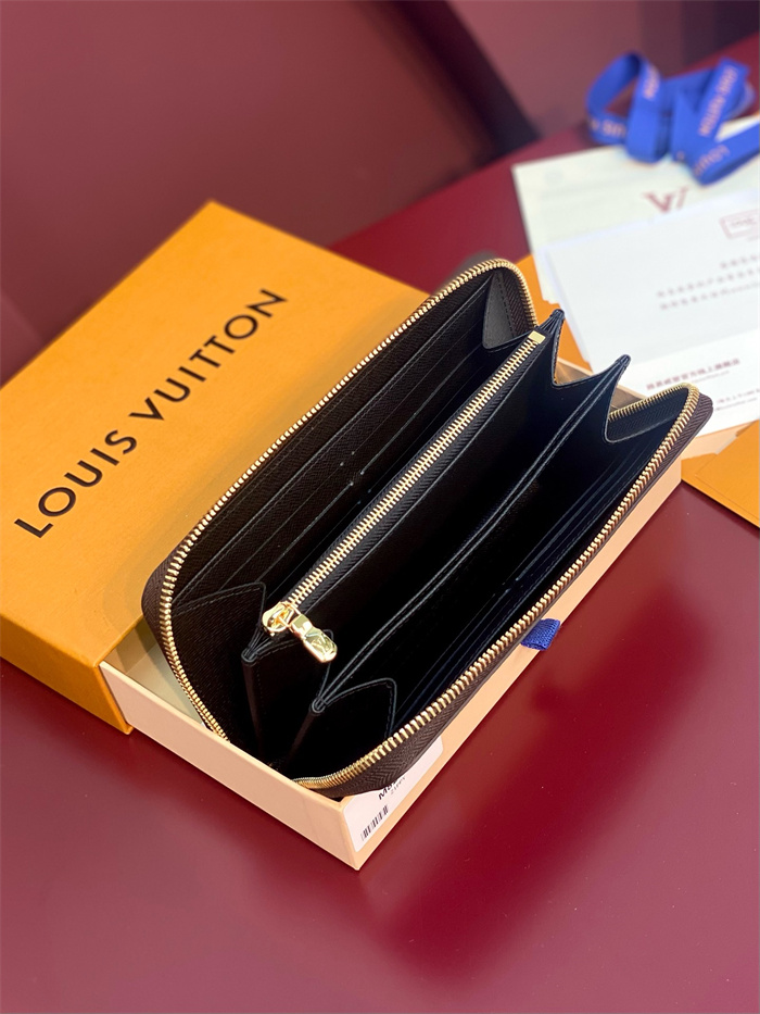 LOUIS VUITTON 루이비통 지피 장지갑 M82444 2024/신상