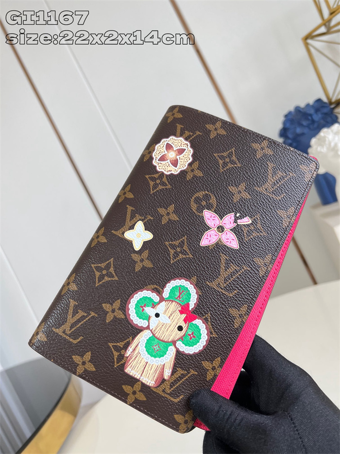 LOUIS VUITTON 루이비통 에밀리 노트북 커버 MM GI1167 2024/신상