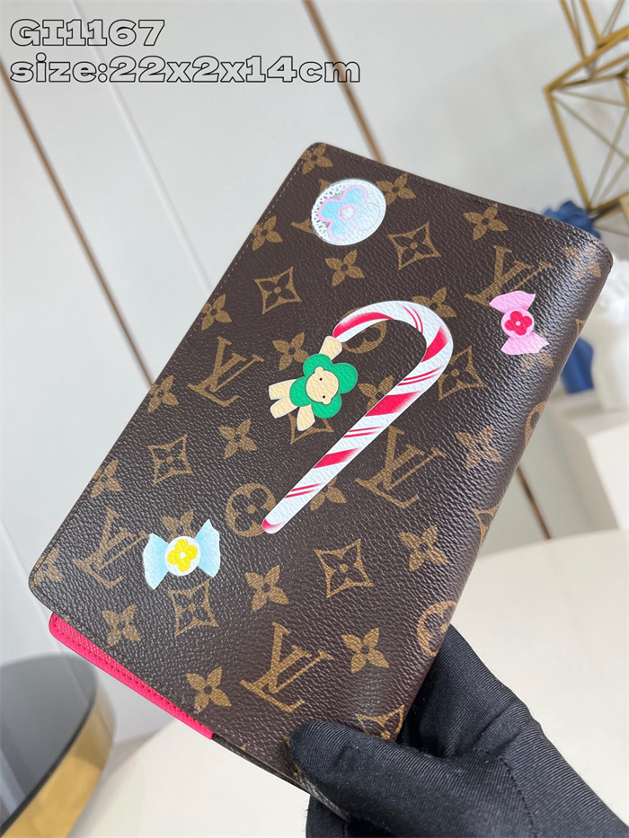 LOUIS VUITTON 루이비통 에밀리 노트북 커버 MM GI1167 2024/신상