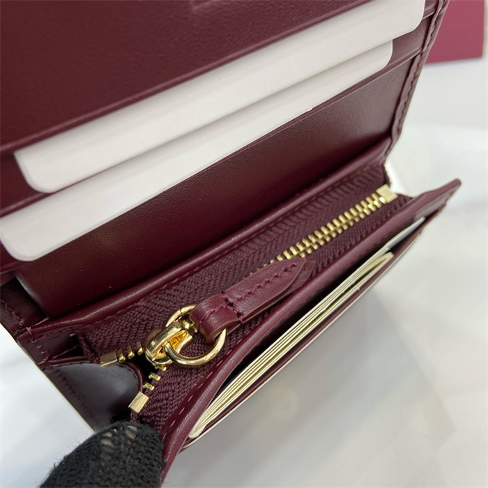 GUCCI 구찌 GG 디테일 미니 반지갑 818767 2024/신상