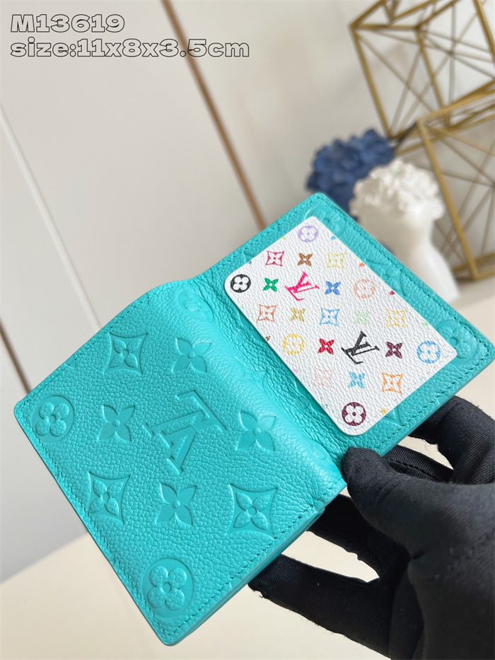 LOUIS VUITTON 루이비통 클레아 반지갑 M13619