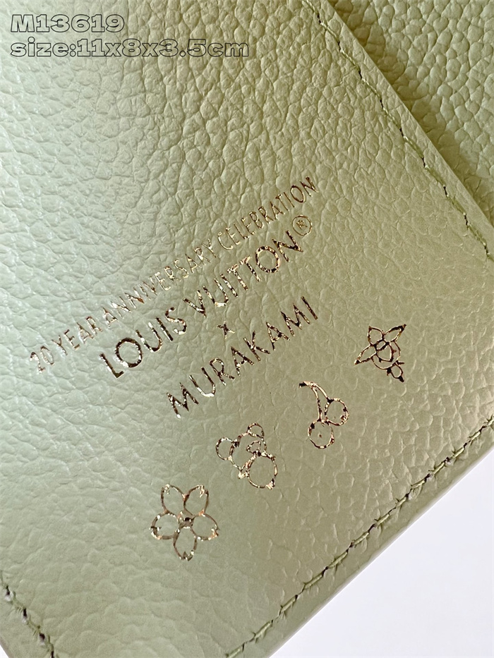LOUIS VUITTON 루이비통 클레아 반지갑 M13619