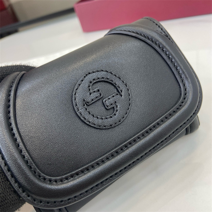 GUCCI 구찌 블론디 동전/카드/명함지갑 818811