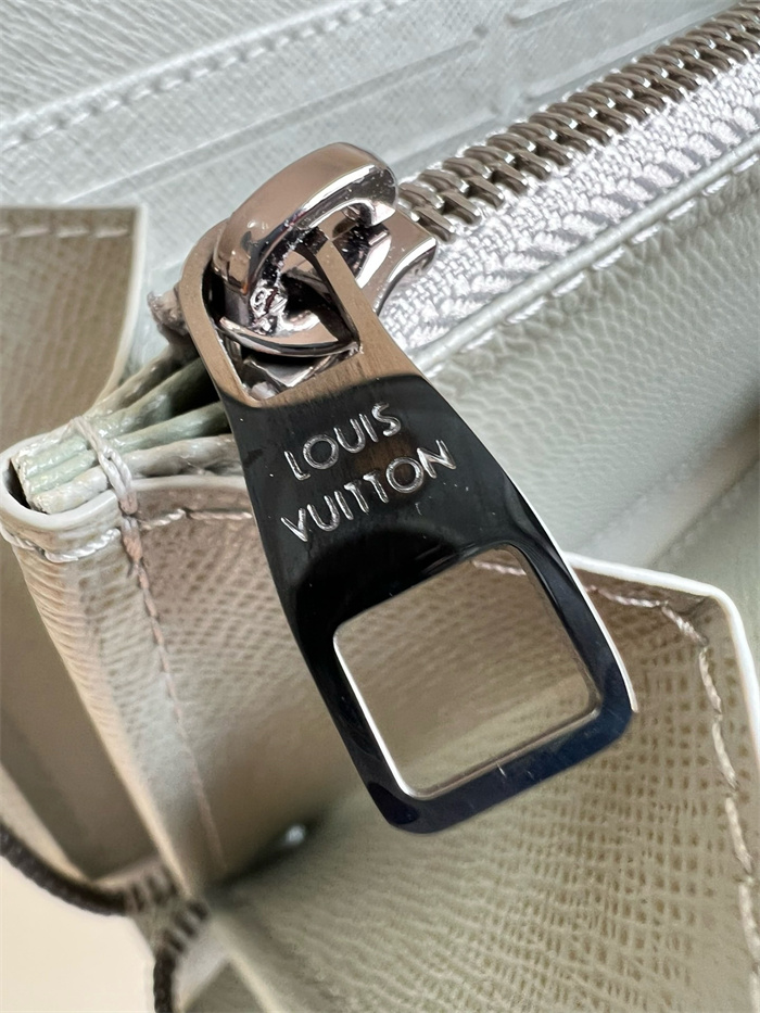 LOUIS VUITTON 루이비통 지피 장지갑 M13908