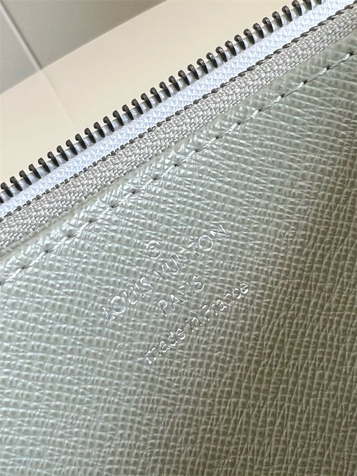 LOUIS VUITTON 루이비통 지피 장지갑 M13908