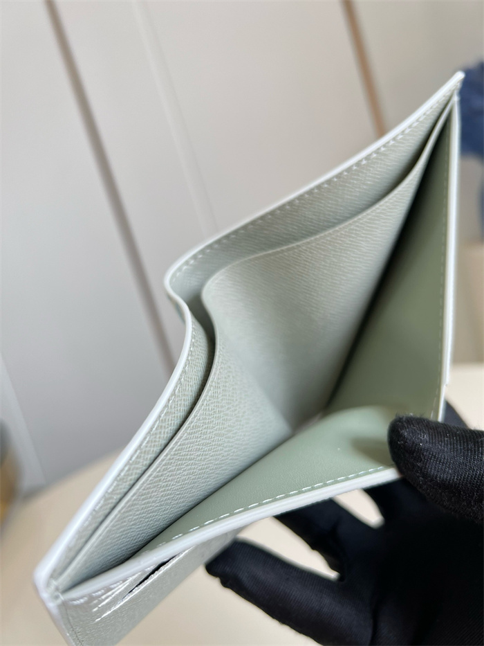 LOUIS VUITTON 루이비통 슬렌더 반지갑 M13909