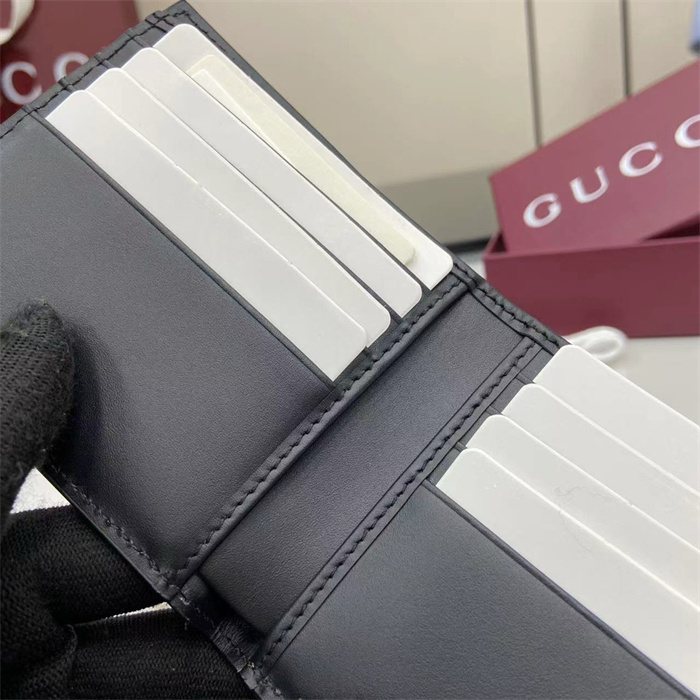 GUCCI 구찌 GG 엠블럼 반지갑 821200-1