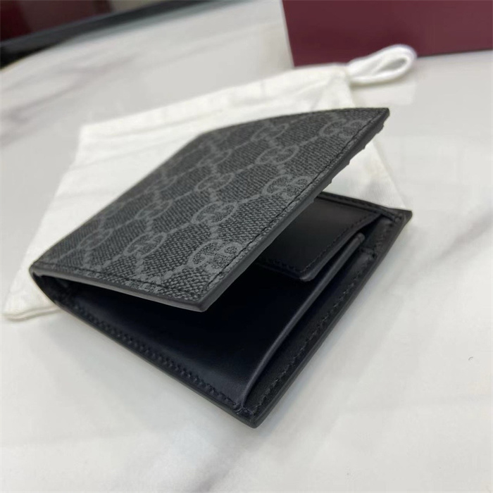 GUCCI 구찌 GG 엠블럼 반지갑 821201-2