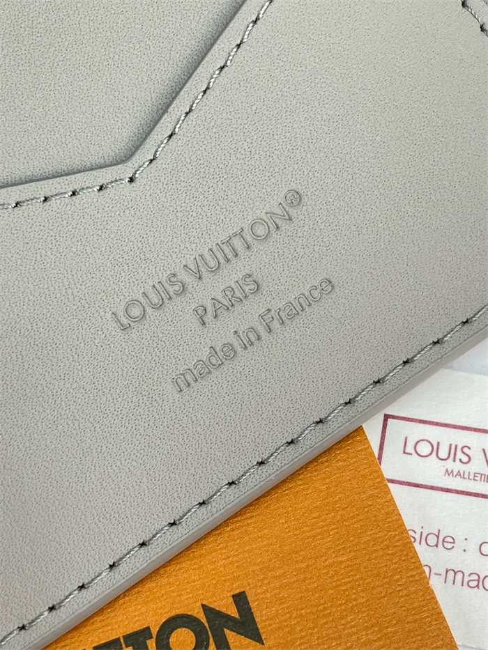 LOUIS VUITTON 루이비통 패스포트 커버 여권지갑 M14798