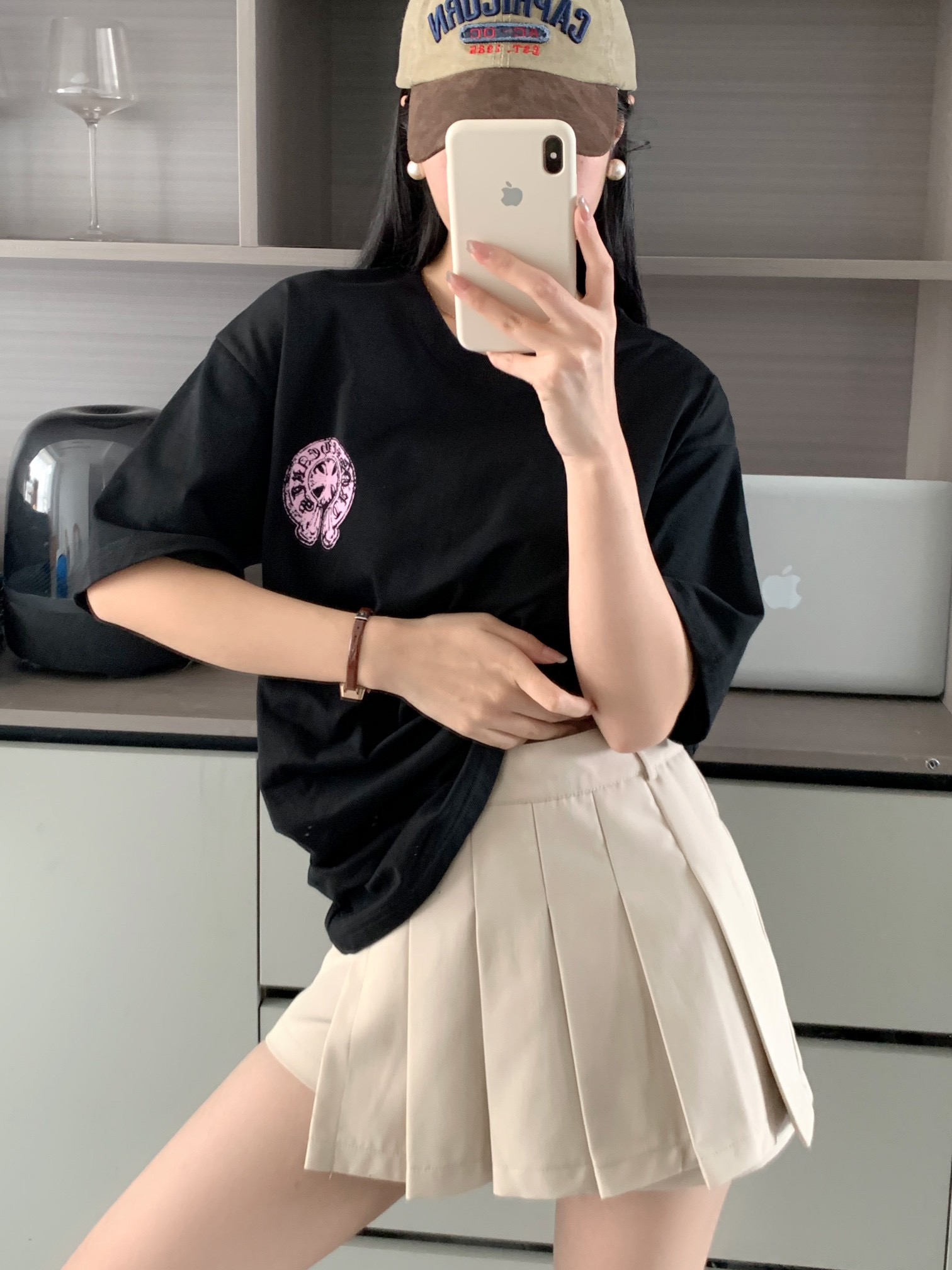 c.jpg