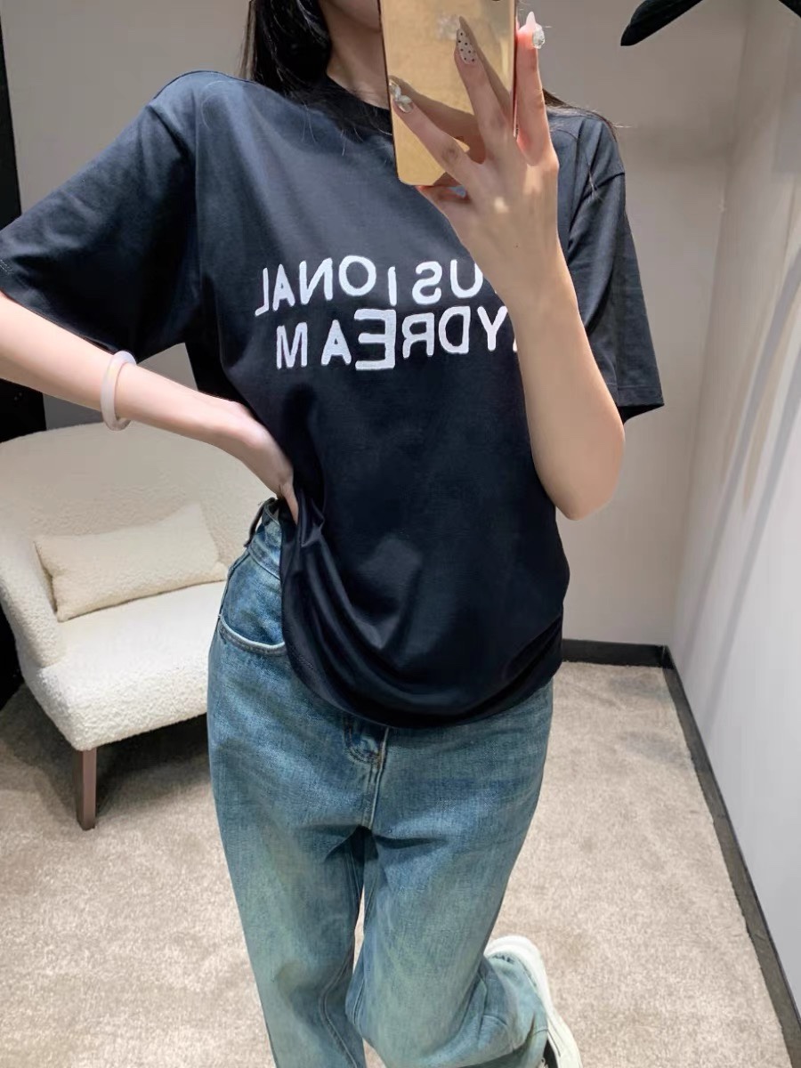 b.jpg