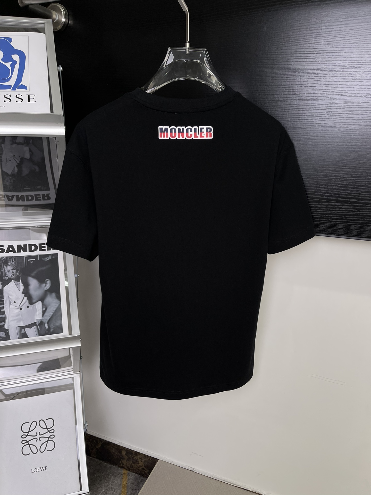b.jpg
