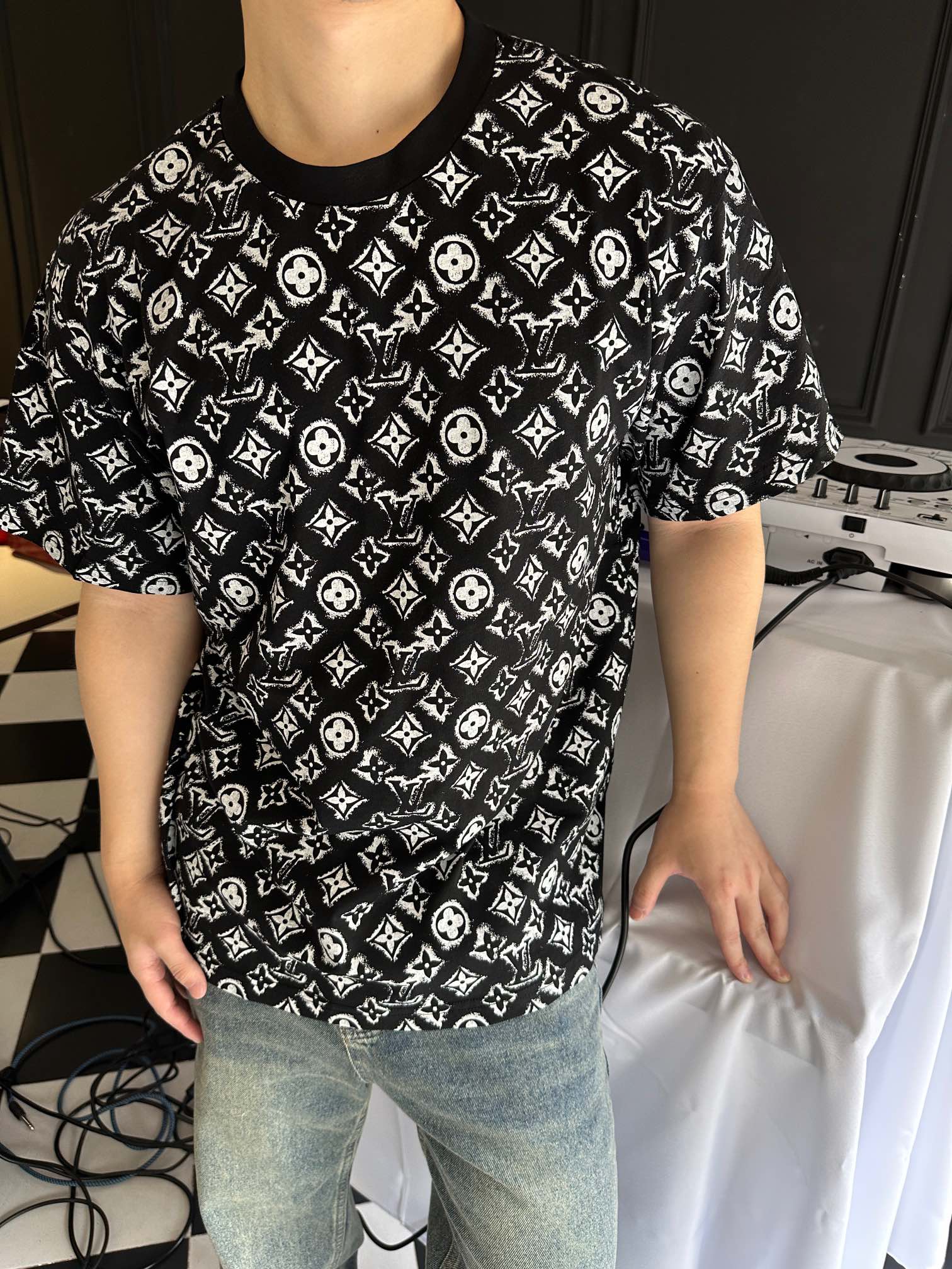 e.jpg