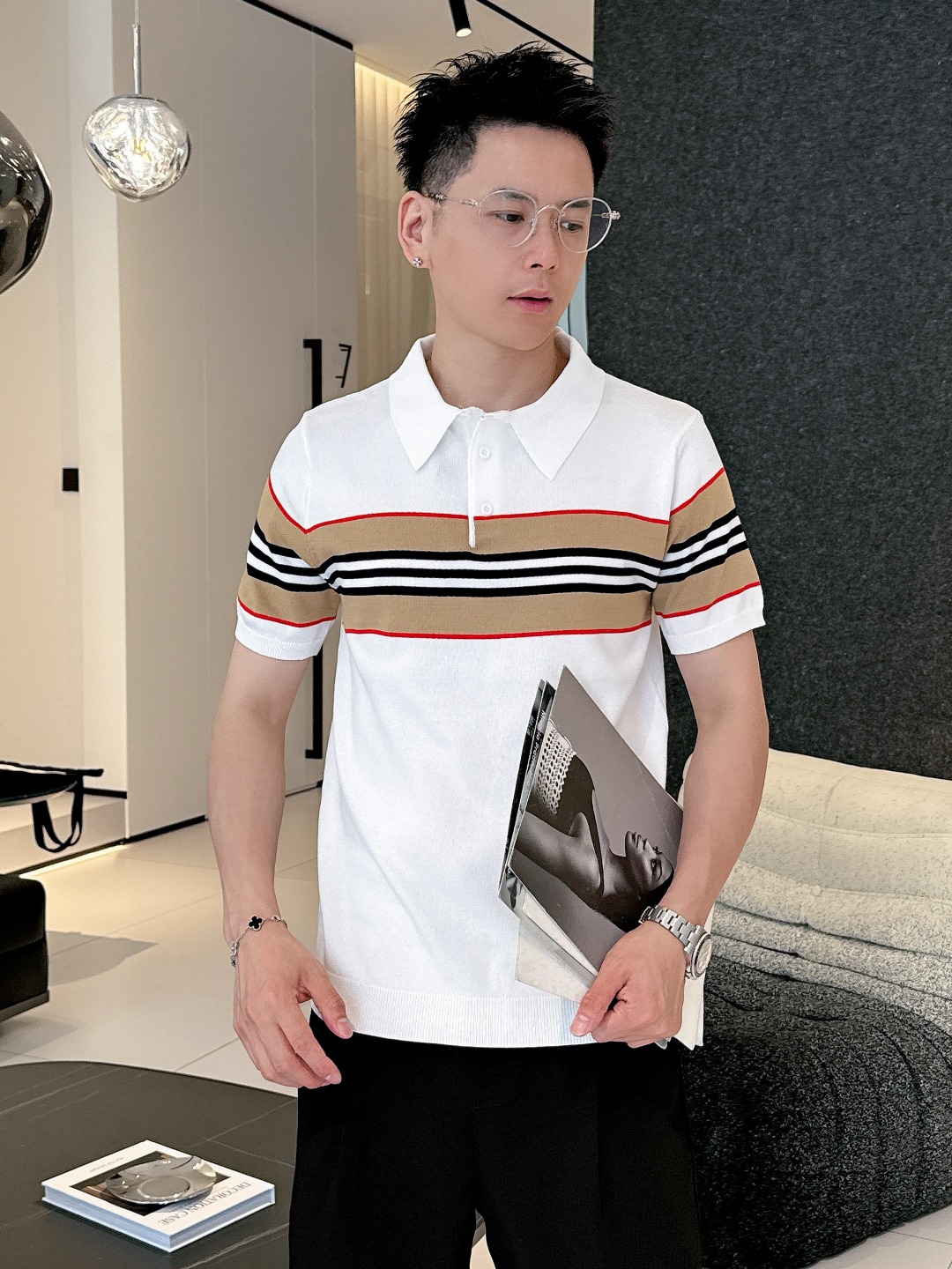 d.jpg