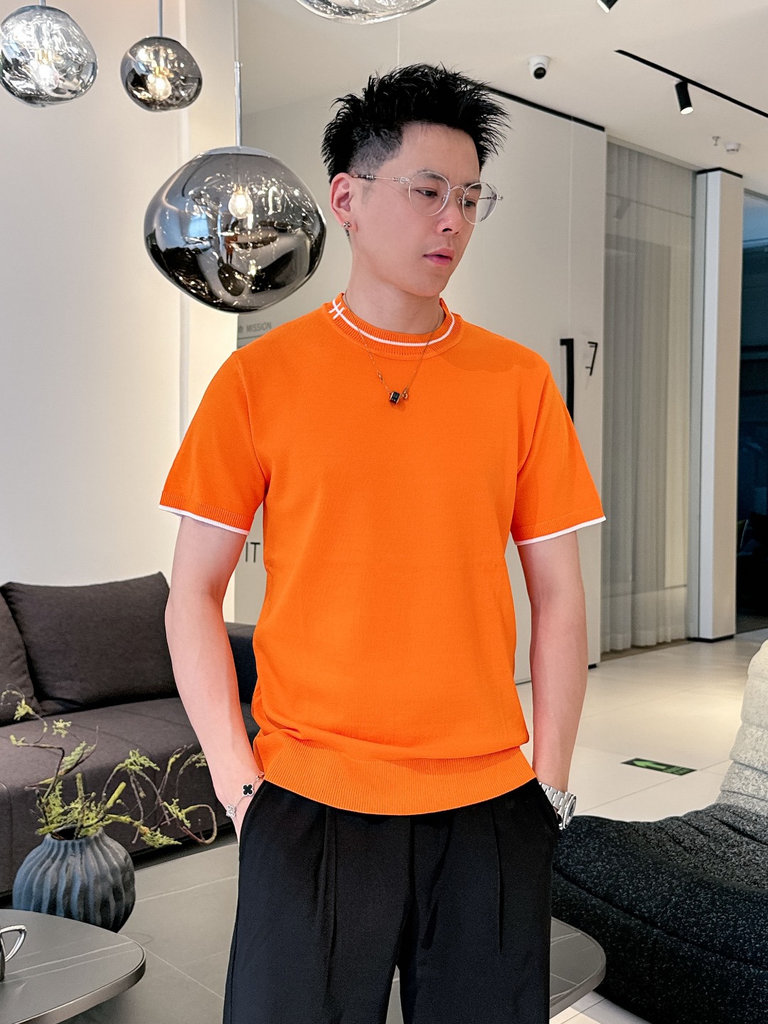 a.jpg