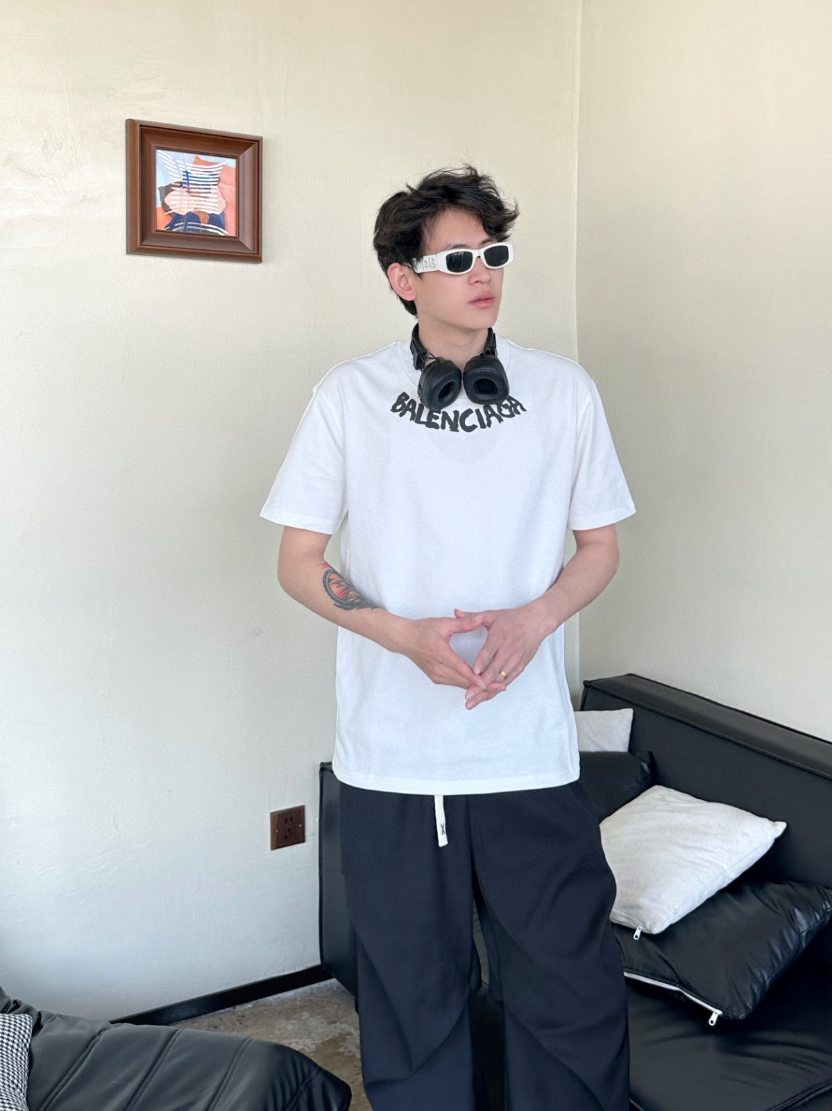 b.jpg