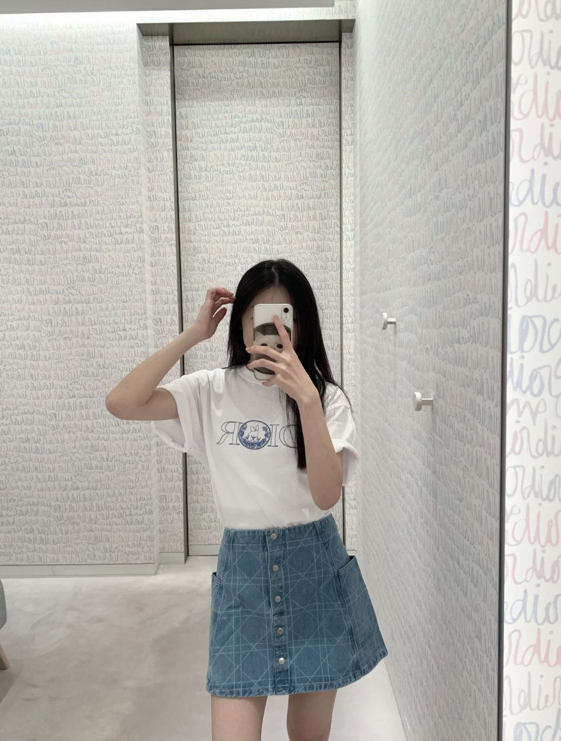 b.jpg