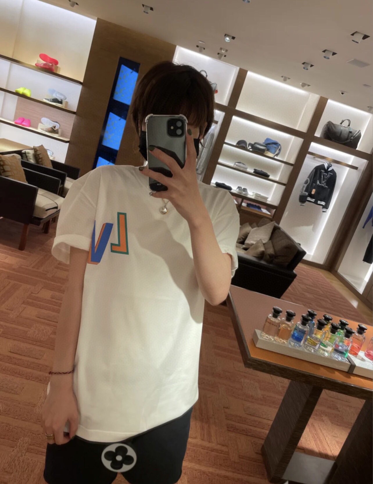 b.jpg