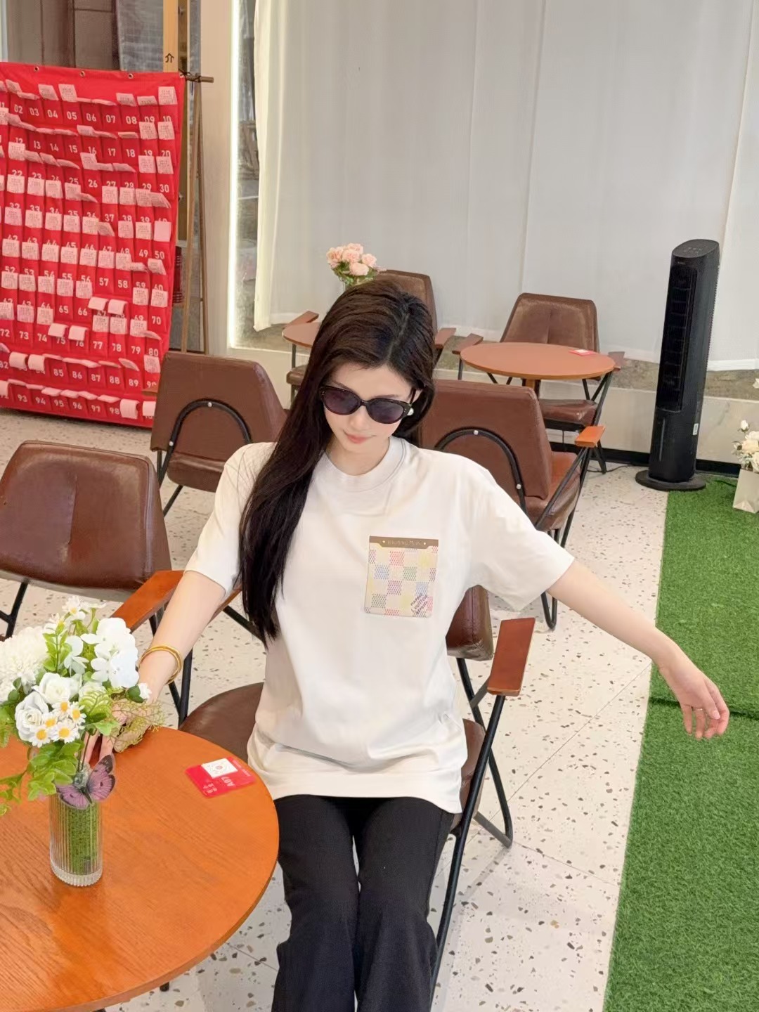 b.jpg